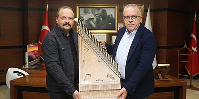 Amasya Üniversitesi’ne Müzik Eğitimi İçin Kanun Hediyesi