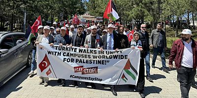 Amasya Üniversitesi Öğrencileri Filistin İçin Yürüdü
