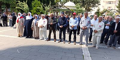 Amasyalılar Hacı Adaylarını Kutsal Topraklara Uğurladı