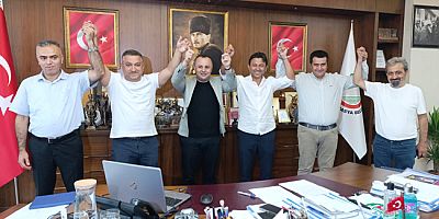 Amasyaspor FK'nın Geleceği Belirlendi, İmzalar Atıldı