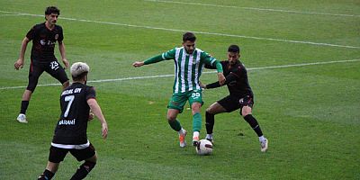 Amasyaspor Kendi Evinde  Berabere Kaldı: 1-1