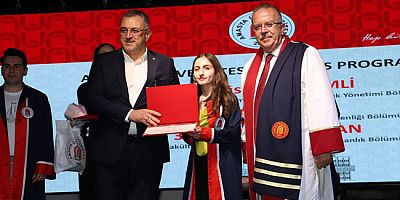 “Anadolu’nun Oxford’u  Olmaya Devam Ediyor”