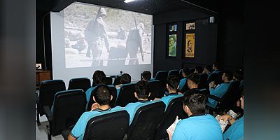 Atıl Depo Sinema  Salonuna Dönüştü