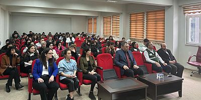 ‘Bağımlılık Salgınında Sağlıklı Kalabilmek’ Konulu Söyleşi Düzenlendi