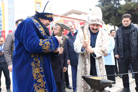 Baharın Müjdecisi Nevruz Bayramı Programla Kutlandı