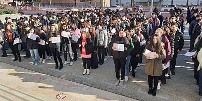 Başarılı Öğrenciler Ödüllendirildi