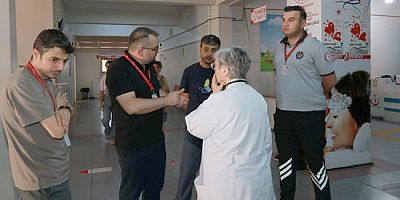 Başhekim Sezgin, Kadir Çakı Semt Polikliniği’nde İncelemelerde Bulundu