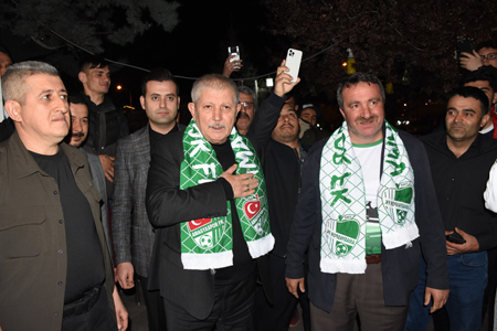 Başkan Sarı: Bugün Gök Yeşil Yer Beyaz