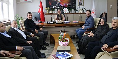Başkan Uzun ve Teşkilatı, Yeni İl Müdürü Derya Bulut’u Ziyaret Etti