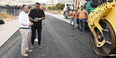 Belediye Başkanı Sevindi, Asfalt ve  Su Çalışmalarını Yerinde İnceledi