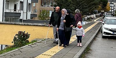 Beyaz Baston Bir Bağımsızlık Sembolüdür