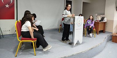 BİLSEM’li Minikler “Matematik Keşif mi, İcat mı?” Sorusu Üzerine Münazara Düzenledi