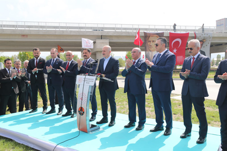 Bizler Laf Değil İş Üreten Türkiye Sevdalılarıyız