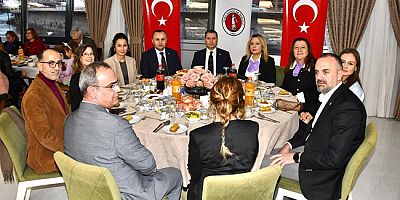 CHP Milletvekili Karagöz: “Kadınlar,  Cumhuriyetimizin Aydınlık Yüzüdür”