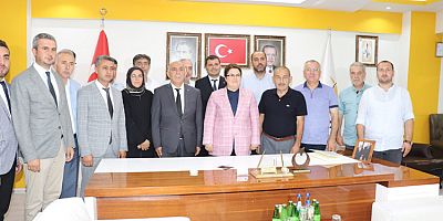 Dava Arkadaşlarıyla Bir Araya Geldi