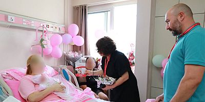 Dünya Emzirme Haftası’nda Anneler ve Bebekler Ziyaret Edildi