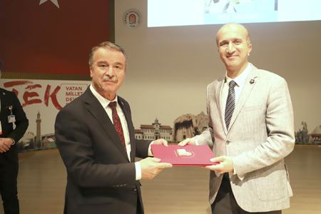 Elmacı: Başarılarınızın Devamını Diliyorum