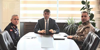 Emniyet Müdürlüğünde Vali Önder Bakan  Başkanlığında Asayiş Toplantısı Yapıldı
