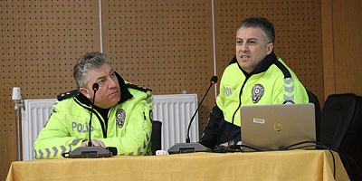 Emniyet’ten Gençlik ve Spor Personeline Trafik Eğitimi