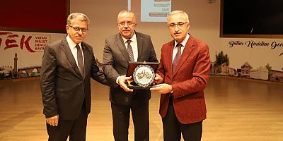 Fuat Sezgin ve Müslümanların Bilime Katkıları Konferans Gerçekleştirildi