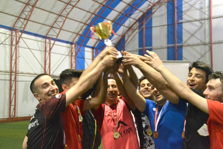 Futbol Hakemleri Ve Gözlemcileri Futbol Turnuvası Düzenledi