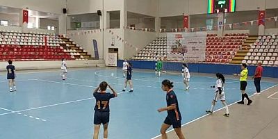 Futsal Gençler Yarı Final Müsabakaları Başladı