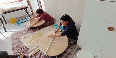 Geleneksel Hazırlıklar Hem Sofraları Hem Komşuluk Bağlarını Güçlendiriyor
