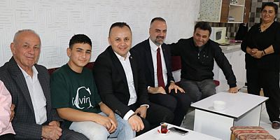 Genç Çaycı Davet Etti, Başkan Sevindi Davetini Geri Çevirmedi