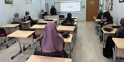 Gençler İçin “Zarafet Dersleri” Devam Ediyor