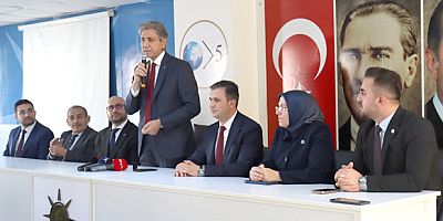 Genel Başkan Yardımcısı Demir, AK Parti İl Başkanlığı'nı Ziyaret Etti