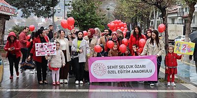 “Her Çocuk Özeldir” Mesajı  Balonlarla Gökyüzüne Yükseldi