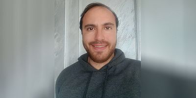 HİÇ DURMA