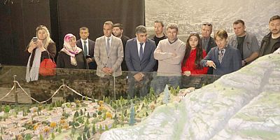 HSK Başkan Vekili Aydoğdu Ailesiyle Birlikte Amasya’yı Gezdi