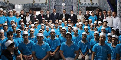 İçişleri Bakanı Çiftçi Amasya’da Hafızlarla Buluştu