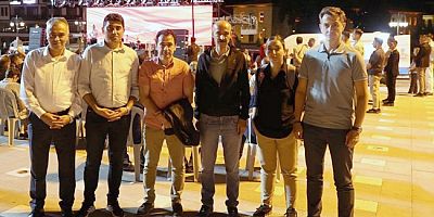 İl Müdürü Gürol Çetin Demokrasi Nöbetine Katıldı