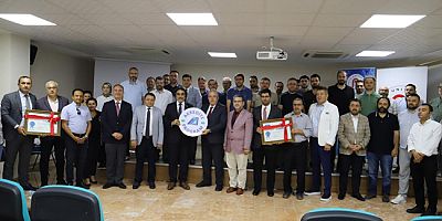 İlahiyat Akreditasyon Ajansı Tarafından Akreditasyon Belgesi Törenle Verildi