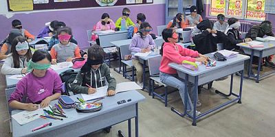 İlkokul Öğrencilerinden Anlamlı Adımlar