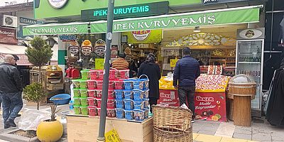 İpek,” Bizleri Tercih Ettiğiniz İçin Teşekkür Ediyoruz”