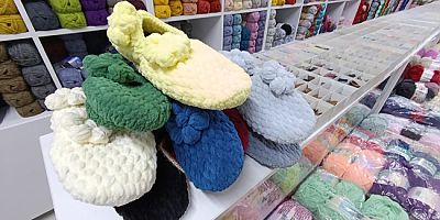 Kadınlardan Soğuk Günlere El Emeği Dokunuş