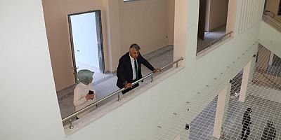 Katipoğlu, TOBB Okul İnşaatını İnceledi