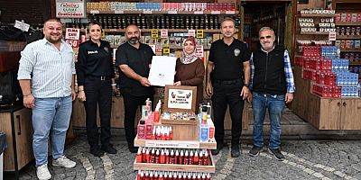 Köylüm Gurme’ye Polis Eşleri Derneği’nden Teşekkür Belgesi