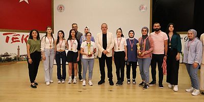 Kupa ve Madalyalar Sahiplerini Buldu