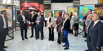 “Matematiğin Gözünden: IMAGINARY Uluslararası Gezici Sergisi” Amasya'da