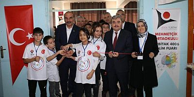 Mehmetçik Okulunda  TÜBİTAK Fuarı Açıldı