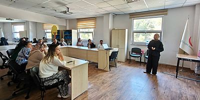 Menopoz Döneminde Sağlıklı Beslenme ve Fiziksel Aktivite Eğitimi