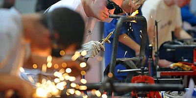 Meslek Liselerinden Tarihi Rekor; Gelirini Yüzde 995 Oranında Artırdı