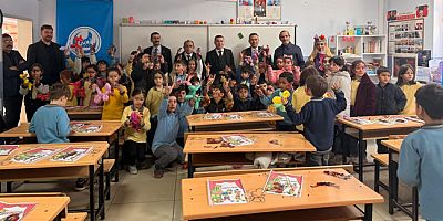 MHP Amasya Teşkilatı Öğrencilerle Kukla Tiyatrosu Etkinliğinde Buluştu