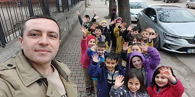 Minik Öğrencilerden Fabrika Ziyareti