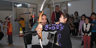 Minikler Etkinlik Haftasında  Spor Branşlarını Tanıdılar