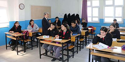 Müdür Tükmen Öğrencilerle Bir Araya Geldi